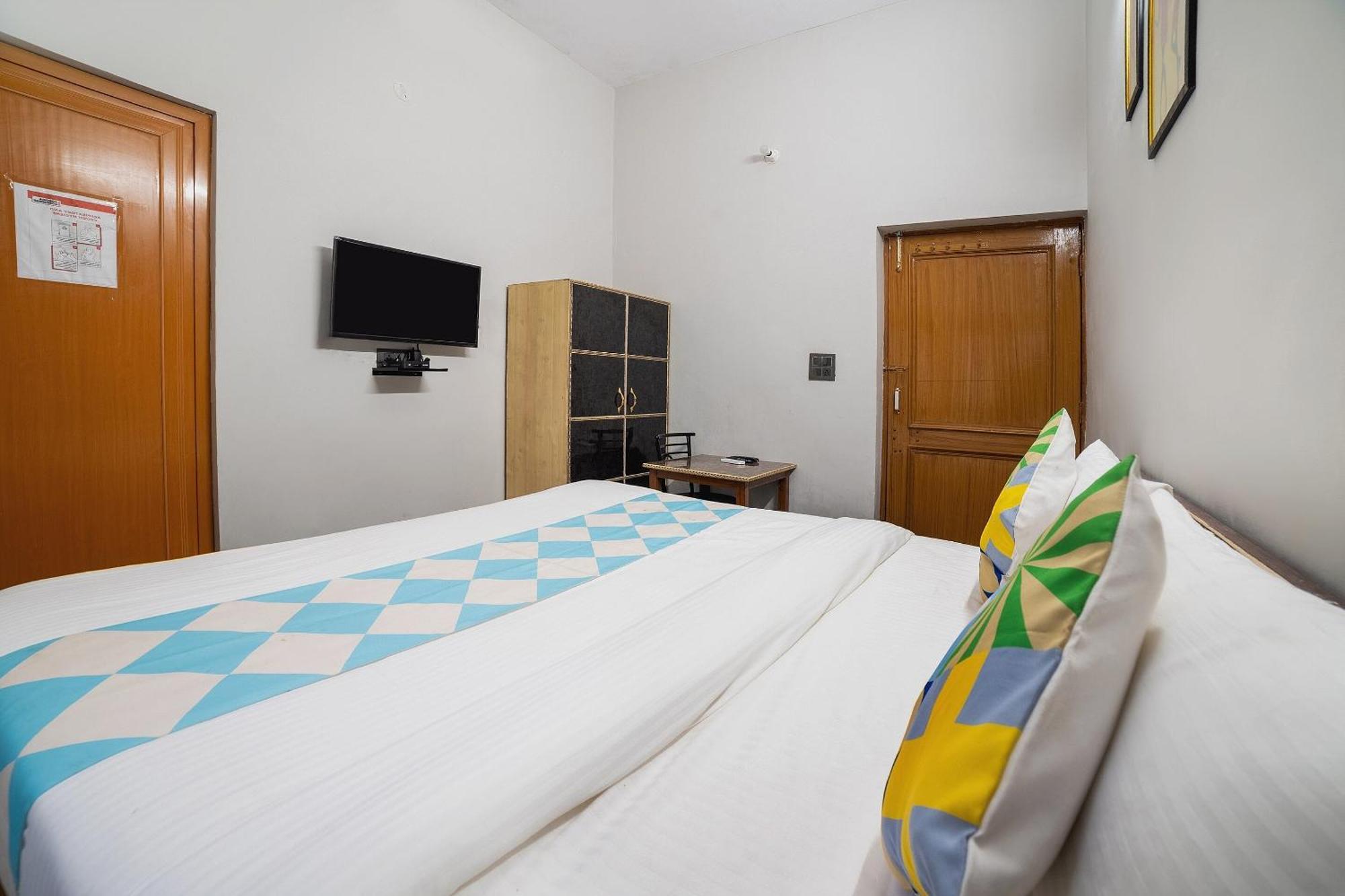 Hotel O Home Gautam Homestay Dehradun Exterior foto
